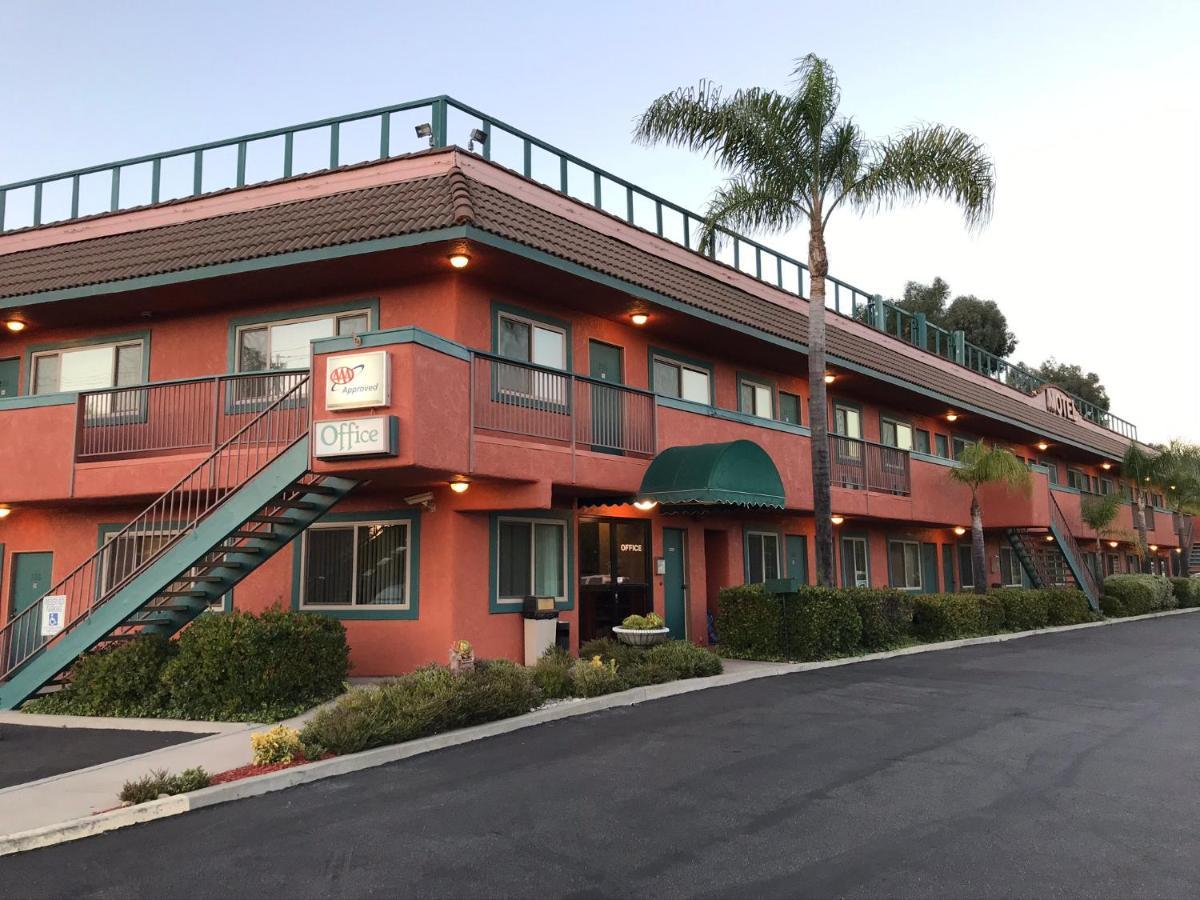 橡树岭酒店 Oak View 外观 照片