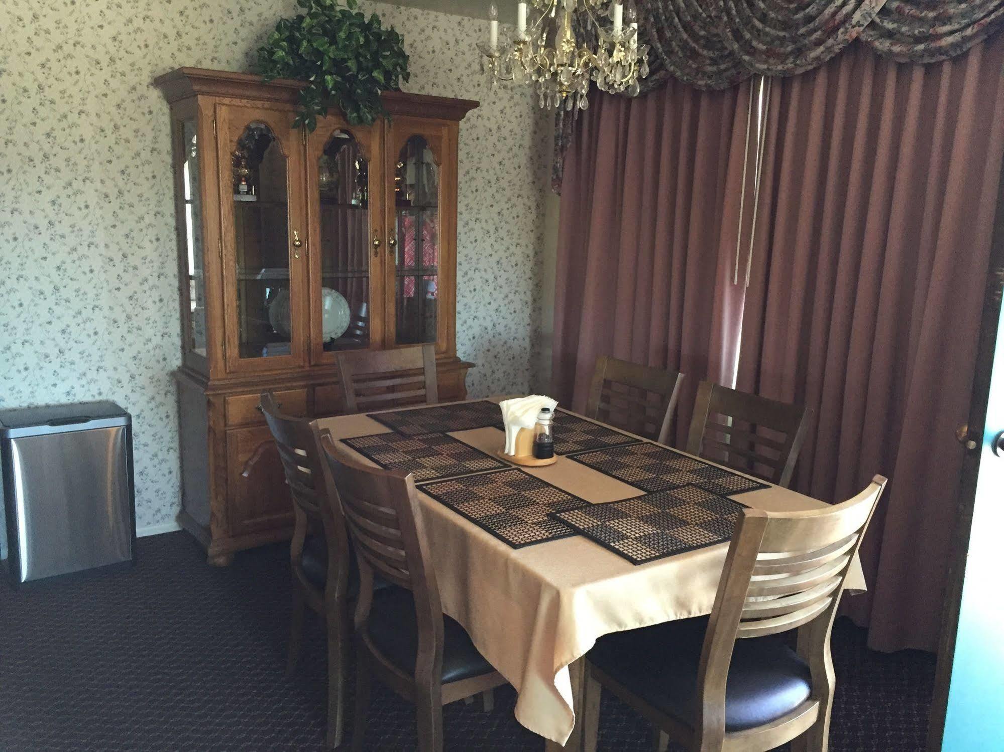 橡树岭酒店 Oak View 外观 照片