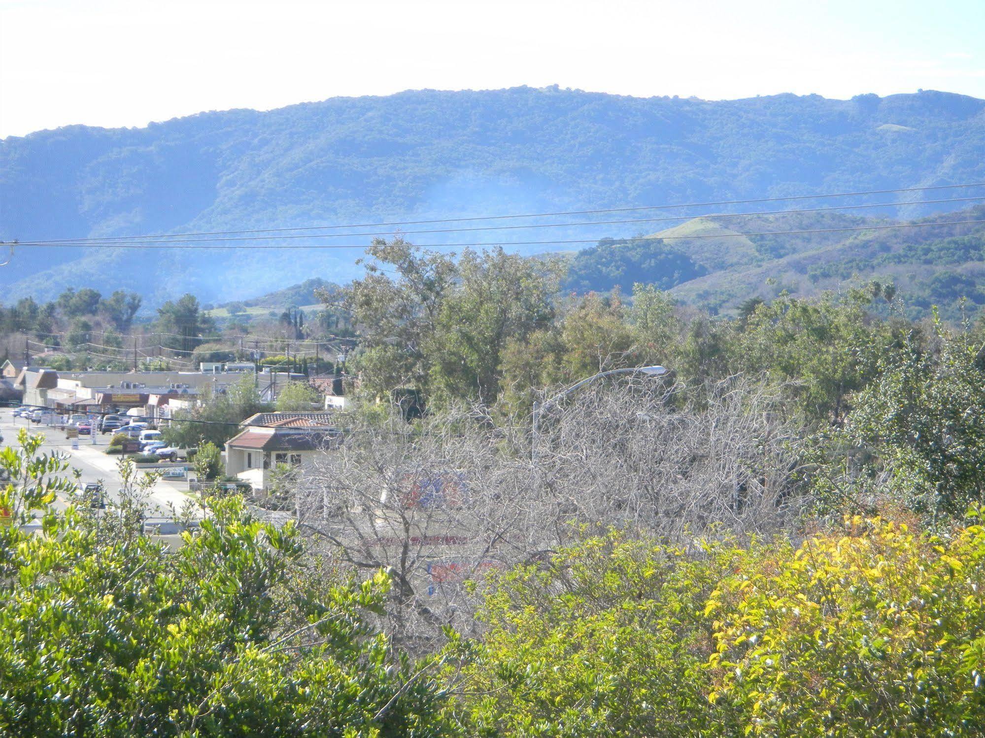 橡树岭酒店 Oak View 外观 照片